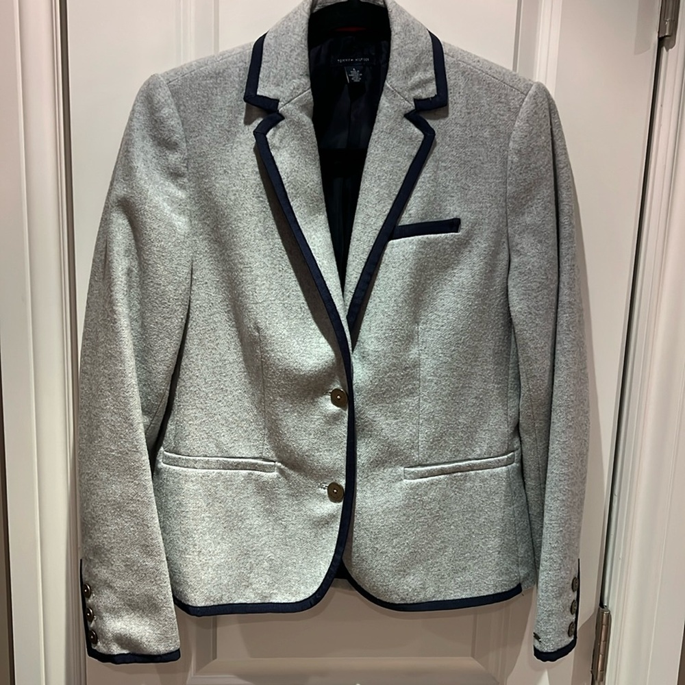 Tommy Hilfiger Grey Tailored Blazer😍 - Picture 4 of 16